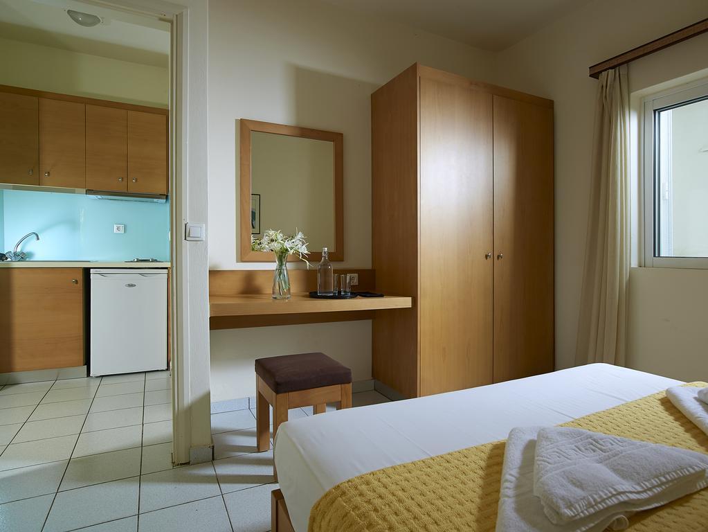 Mousses Apartments & Studios كيساموس الغرفة الصورة