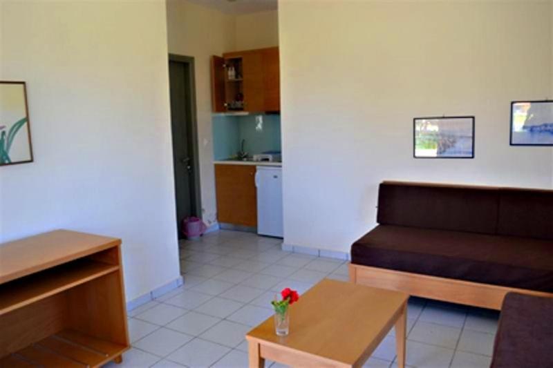 Mousses Apartments & Studios كيساموس الغرفة الصورة